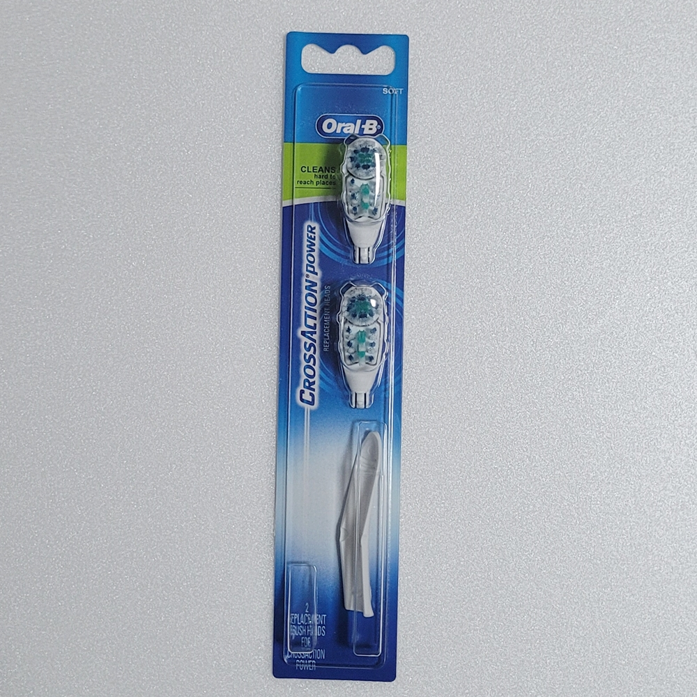 Braun OralB CrossAction Power Whitening Replacement toothbrush 2 Brush