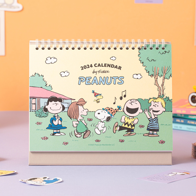 Peanuts Snoopy 2024 Desk Calendar Scheduler Cute Korean Stationery