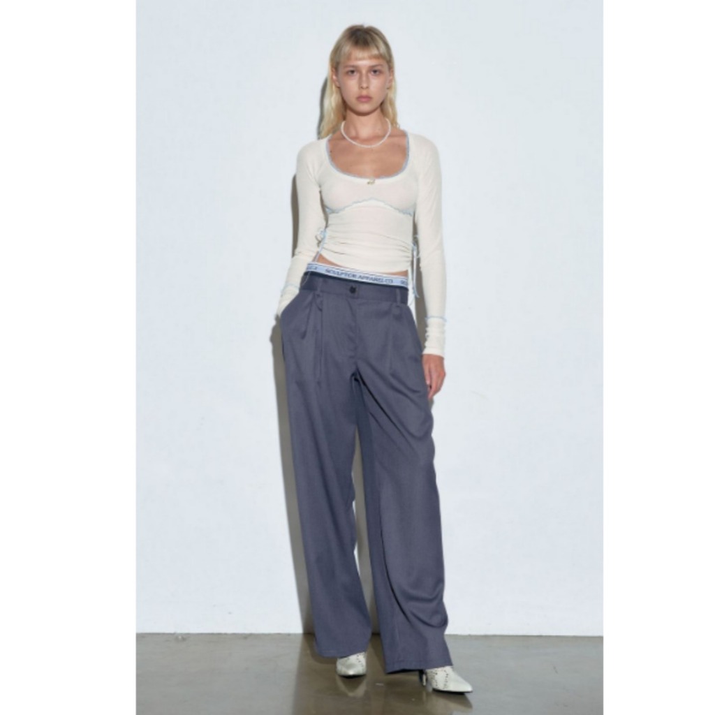 SCULPTOR APPAREL Peekaboo Lowrise Pintuck Pants Fashionable trousers