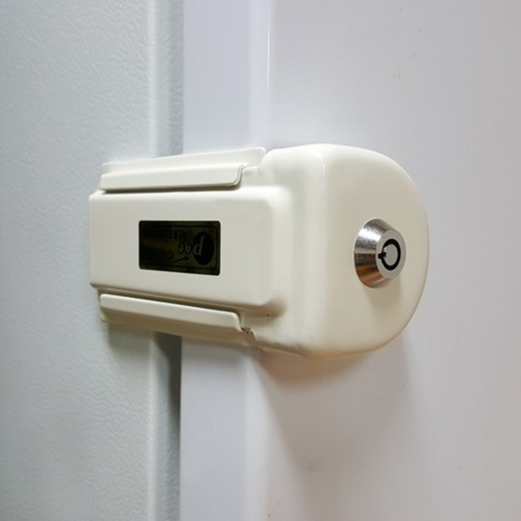 Innovative large padlock refrigerator lock (key type) | Shopee Malaysia
