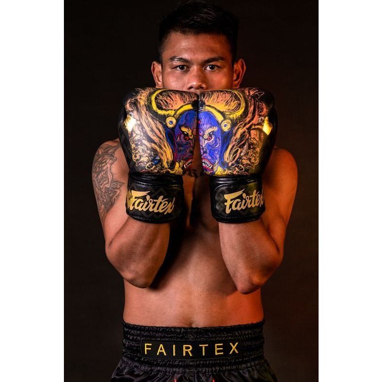Guantoni da boxe ORIGINALI Fairtex NATION PRINT ROSA edizione limitata vera p