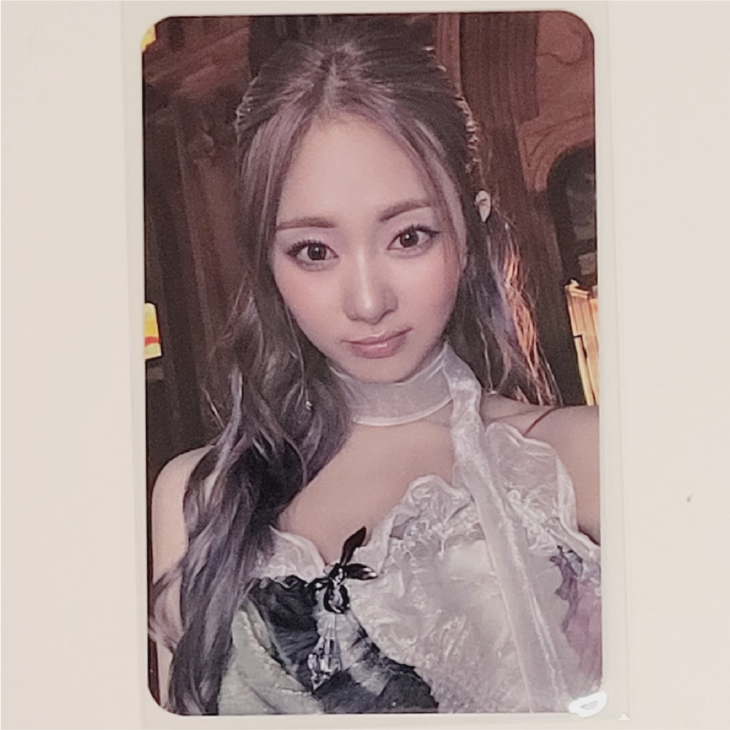 TWICE Tzuyu] 1st Mini Album abouTZU / BDM Official Photocard