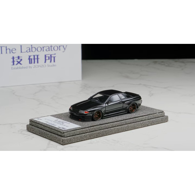 The Laboratory x Zonzo Studio 1/64 Garage Active WideBody-R The Laboratory x Zonzo Studio 1/64 Garage Active WideBody-R