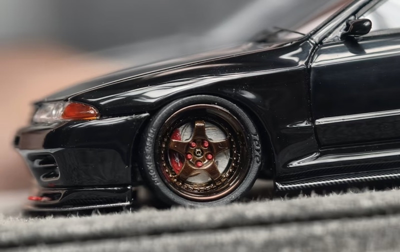The Laboratory x Zonzo Studio 1/64 Garage Active WideBody-R Nissan ...