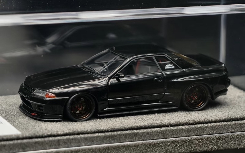 The Laboratory x Zonzo Studio 1/64 Garage Active WideBody-R Nissan ...