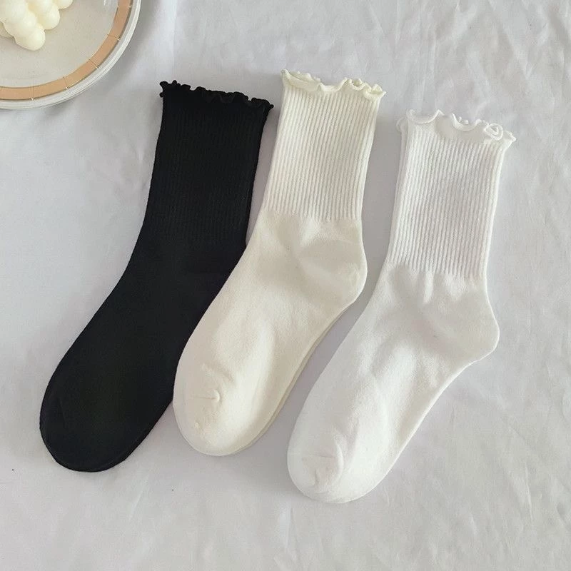 “Kalau Buat Konten Berlari, Boleh Nampak Betis,” – ‘Lina Kepom’ Usaha Jaga Batas Aurat, Ustaz Azli Dedah Rahsia Stoking Putih Elly Mazlein