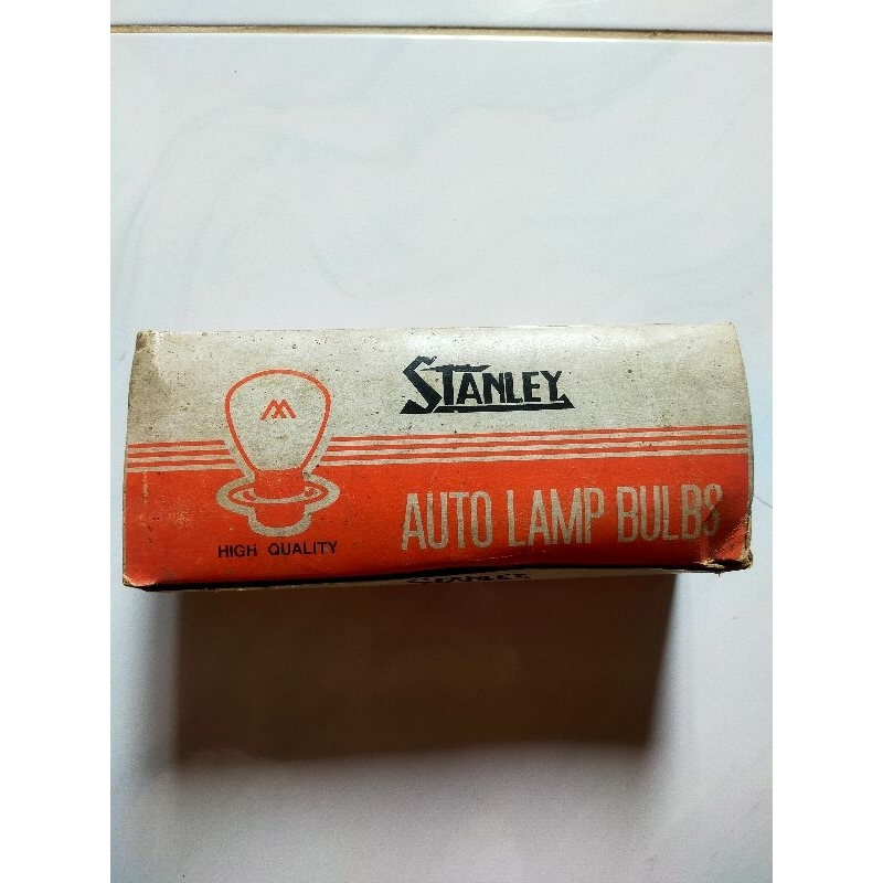 3-Hole Headlight Bulb Stanley 6V 25W Can Fit Many Vintage Motorcycles ...