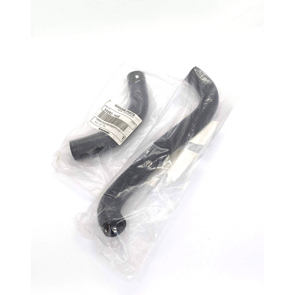 Kawasaki KR VICTOR Radiator Hose Upper + Lower Genuine Center 2 Pcs Rubber (Genuine) Shopee