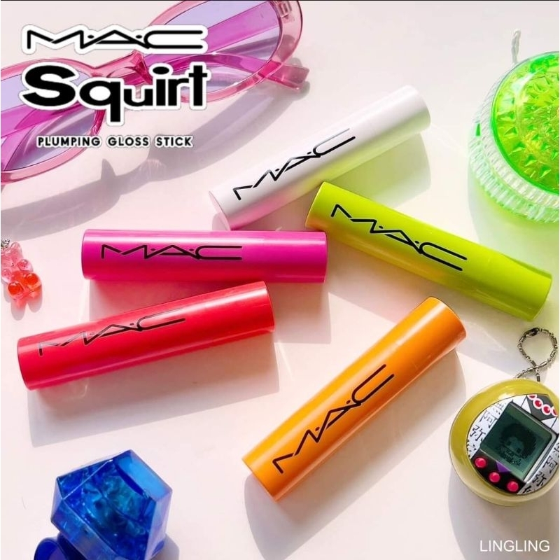 MAC SQUIRT PLUMPING GLOSS STICK Lip In A Form With