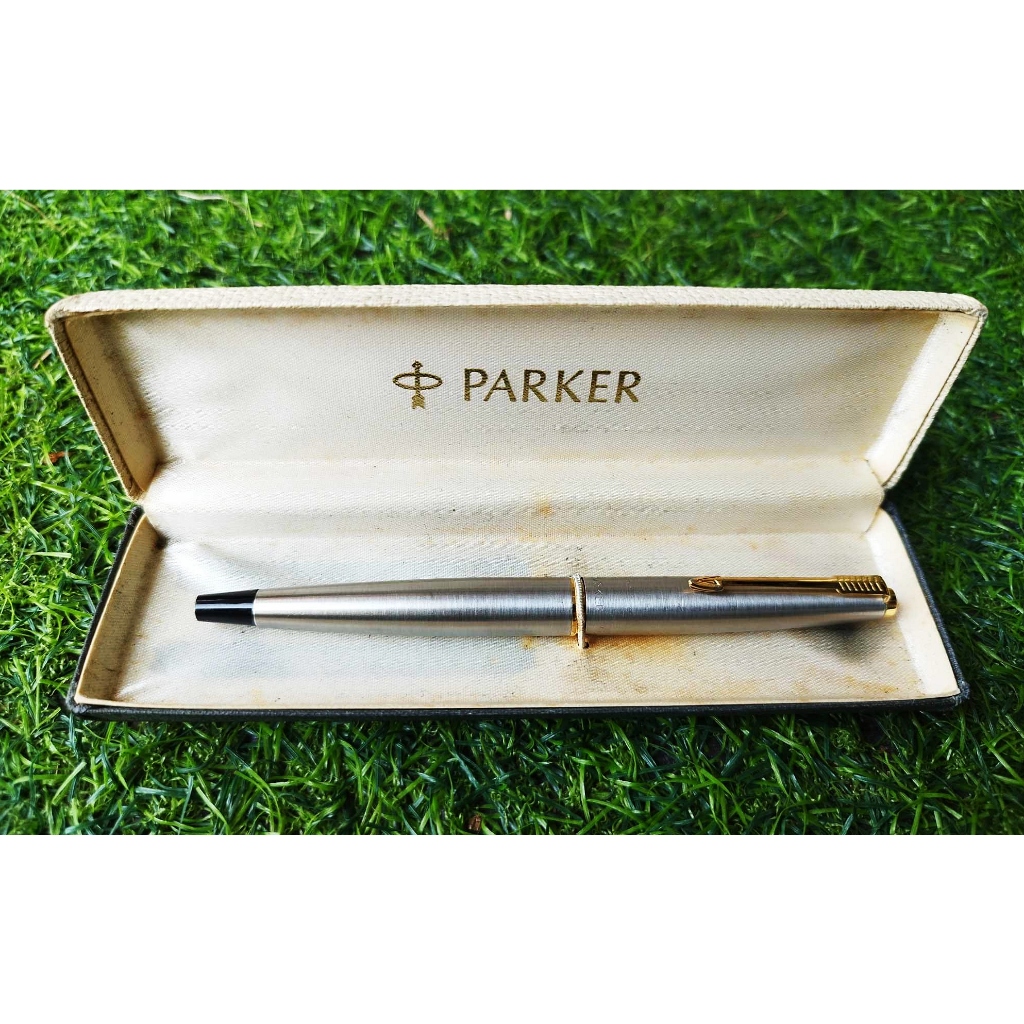 Parker 45 Stainless Steel & Black Extra Fine 14k Gold Nib Fountain Pen ...