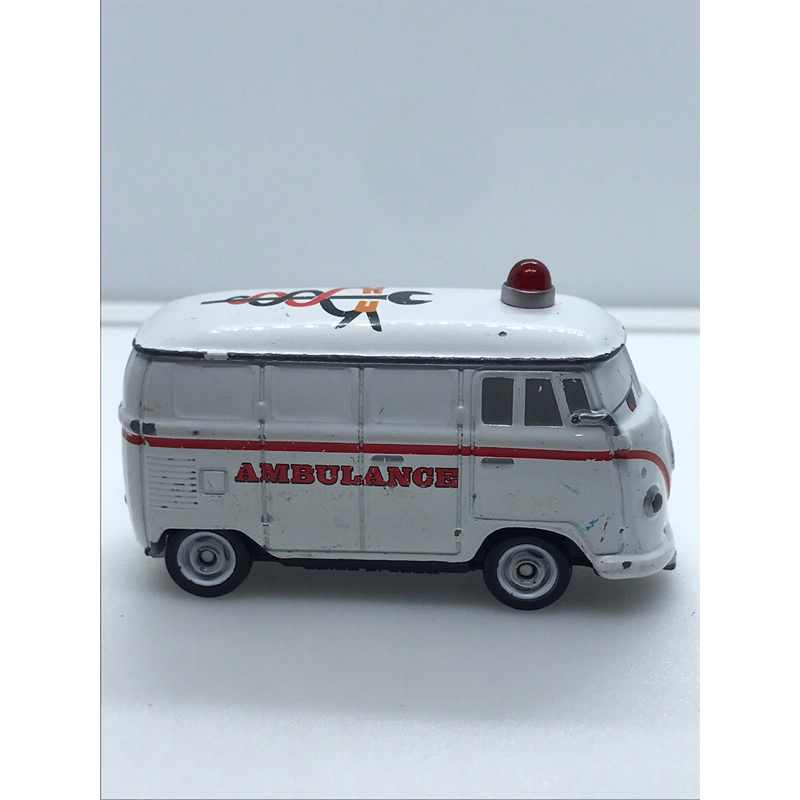 Tomica Disney Cars Fillmore Ambulance Shopee Malaysia