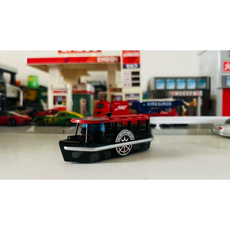 MEDEL TOMICA DISNEY COLLECTION: TRANSIT STREAMER LINE (PIRATES SUMMER ...