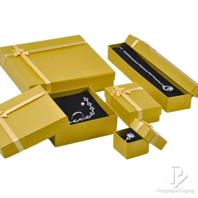 Gold Paper Box With Bow For Jewelry As A Gift Value-Added Store Package ...