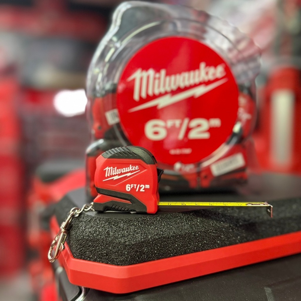 Milwaukee-Keychain Tape Measure 6 Feet 2 Meters 48-22-1706F Measuring ...