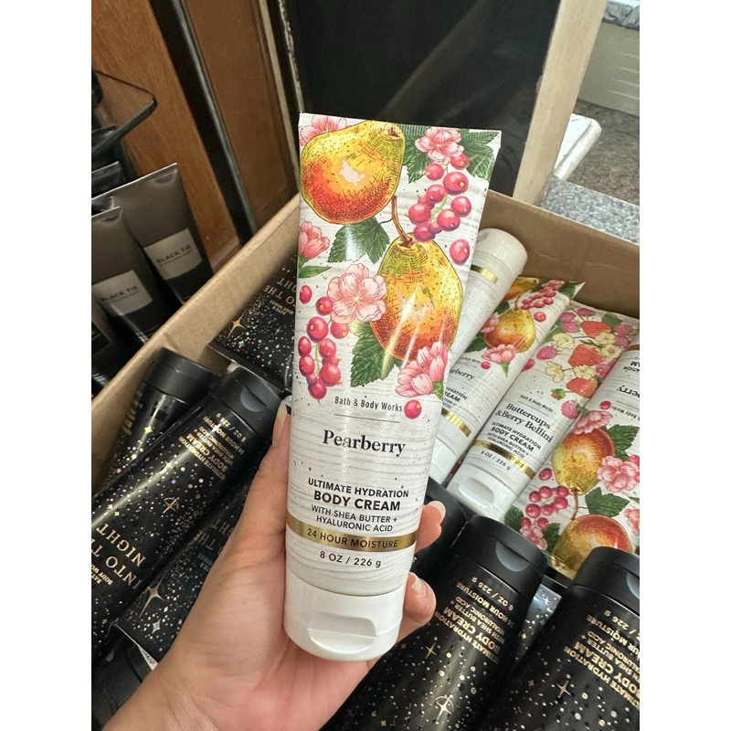 Bath & Body Works PEARBERRY Ultimate Hydration Cream 226g. | Shopee ...