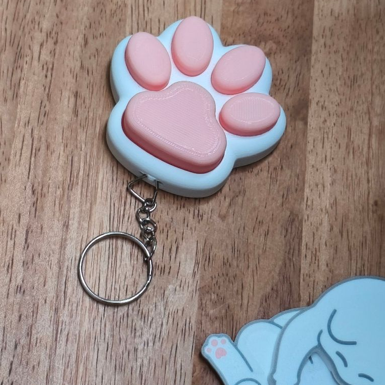 MADE IN THAILAND Cat paw fidget Key Ring 