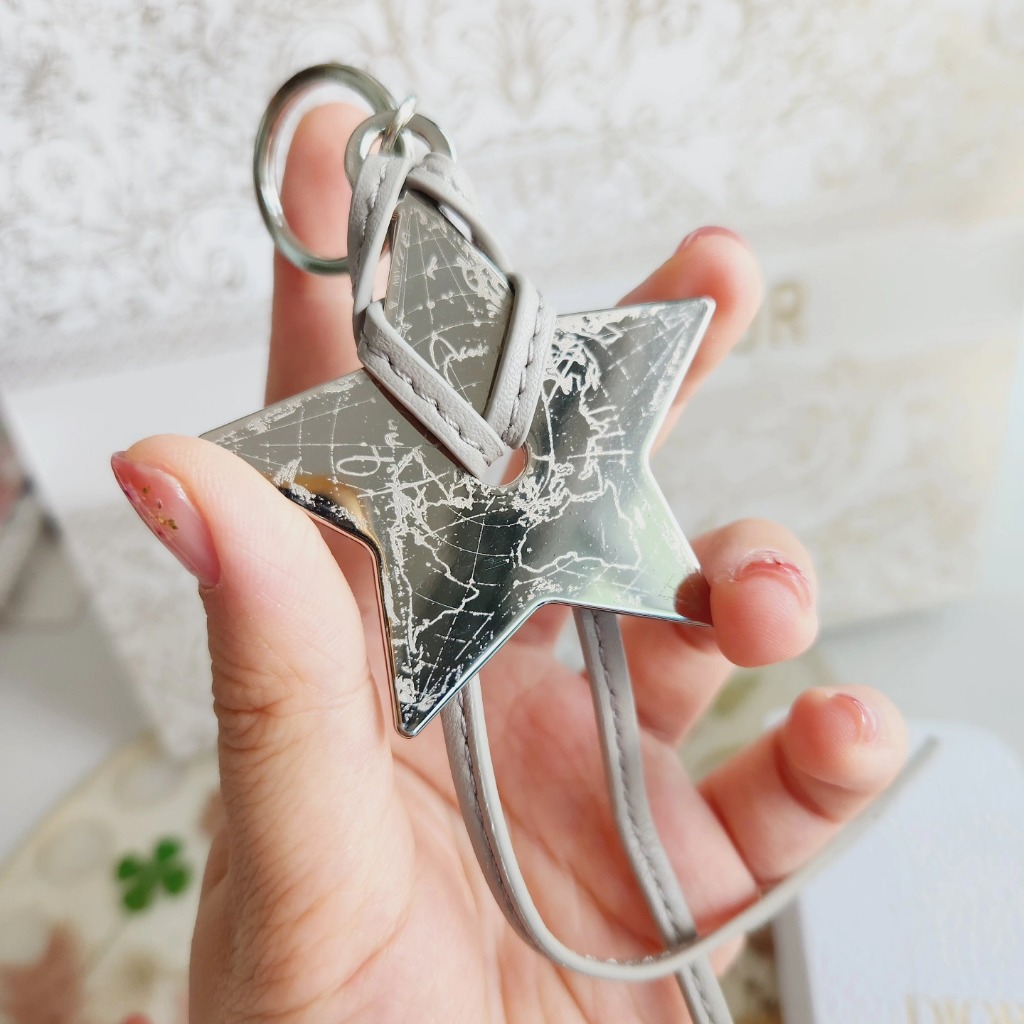 Dior key charm Keychain (Thai Label Central Mall) | Shopee Malaysia