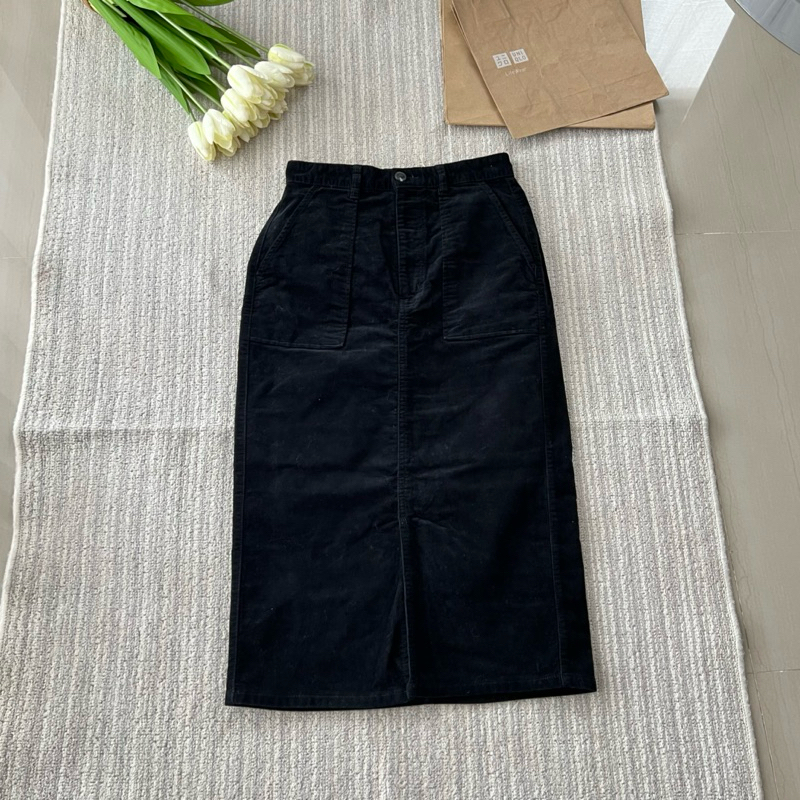 Gu Brand Corduroy Skirt S Waist 25 (2nd Hand) | Shopee Malaysia