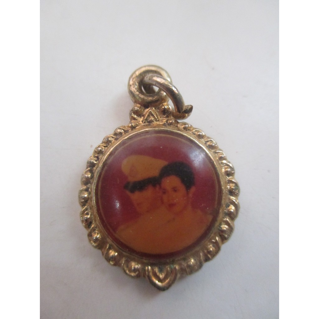 Pendant Locket Coin Of King Rama Ix And Her Majesty Queen Sirikit ...