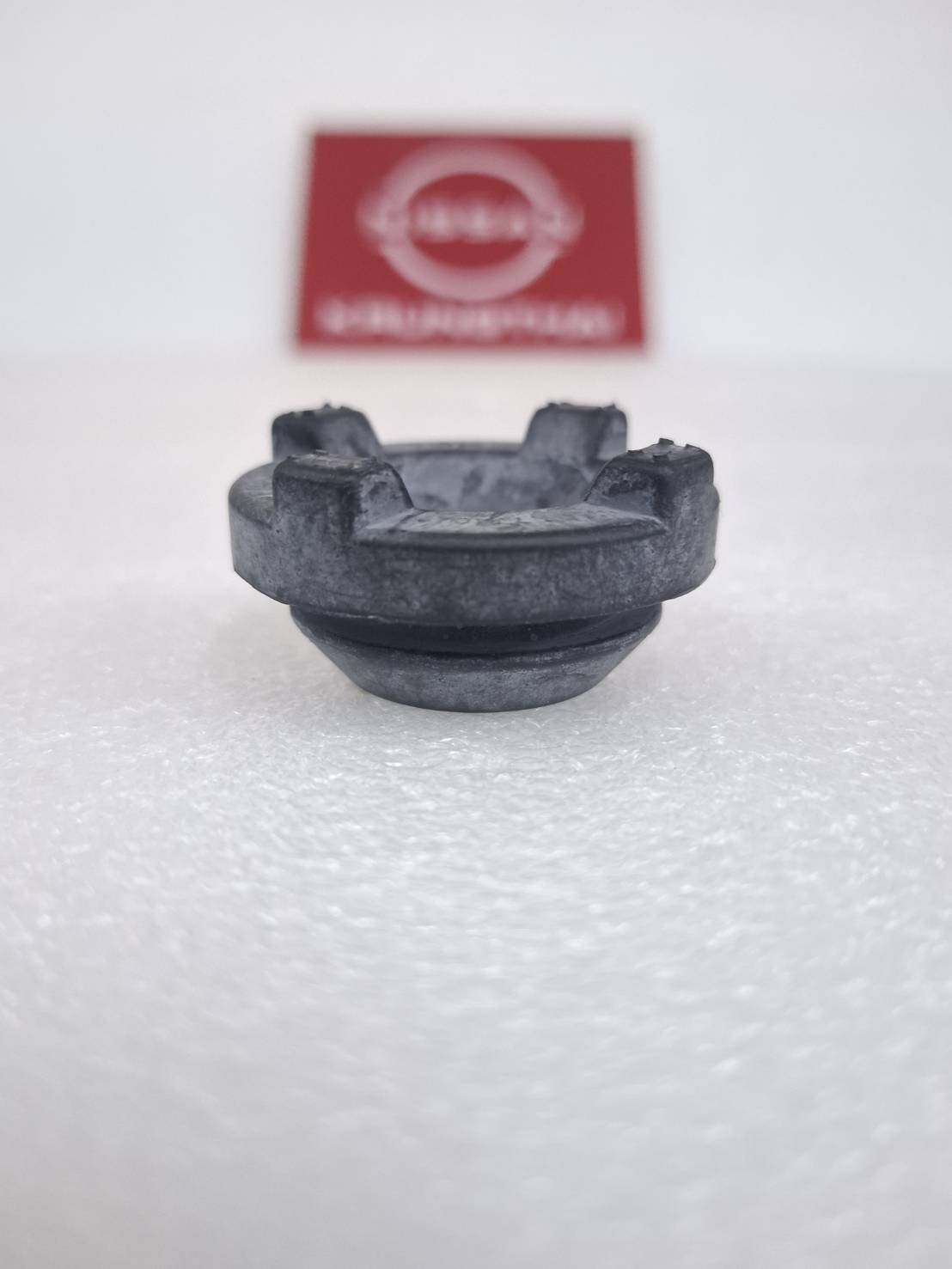 Engine Cover Rubber Per Piece NISSAN NAVARA D40 D23 NP300 16557-EB70B ...