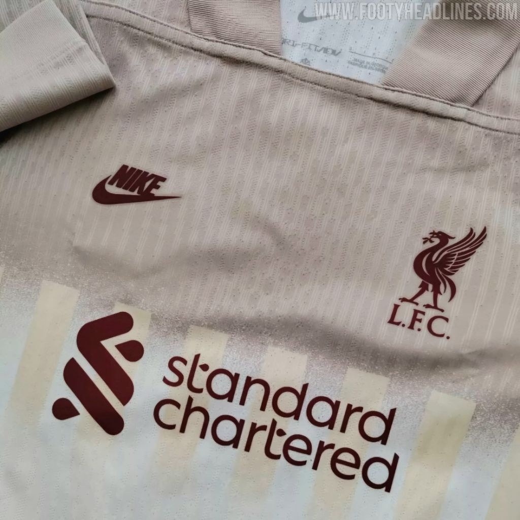 Iron-On Patch-Silicone Rubber Logo-Liverpool Red Swan Pattern ...