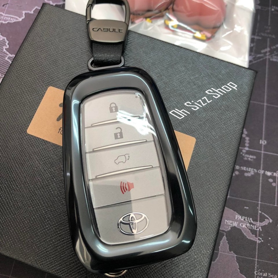 Toyota Fortuner Legender 2024 Car Remote Alloy Case 2 Layers Model ...