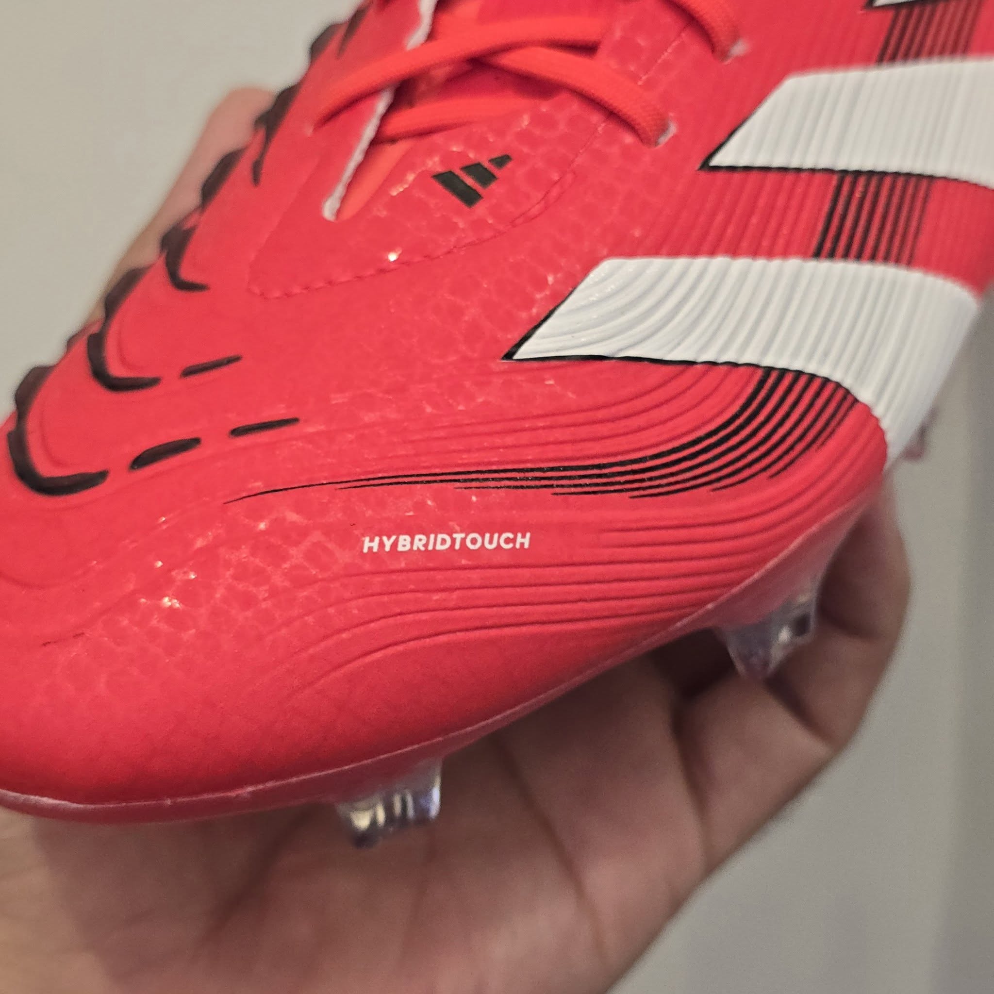 PREDATOR ELITE FG RED With Rope | Shopee Malaysia