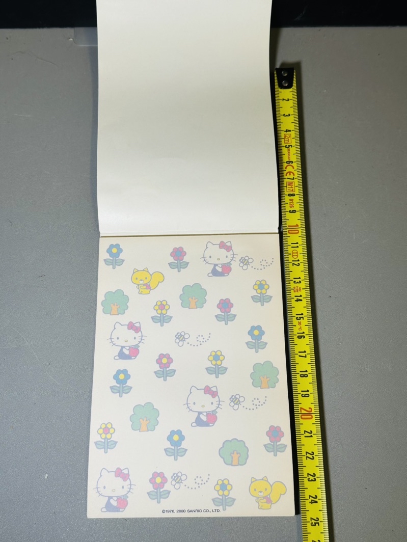 Sanrio Hello Kitty 2000 Notepad Made in Japan | Shopee Malaysia