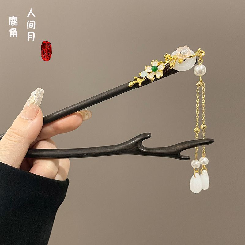 純然飾品緑色脚鎖女款紐流蘇編み東陵玉復古文芸範宮廷