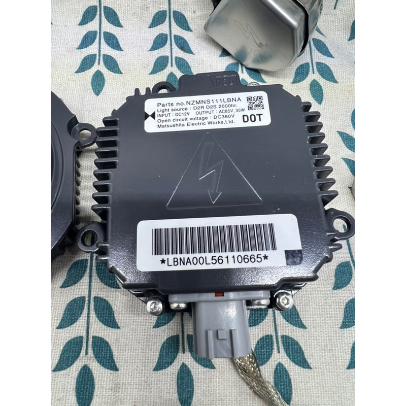 Panasonic Matsushita D2S/D2R Original Car Ballast NISSAN mazda3 Voltage