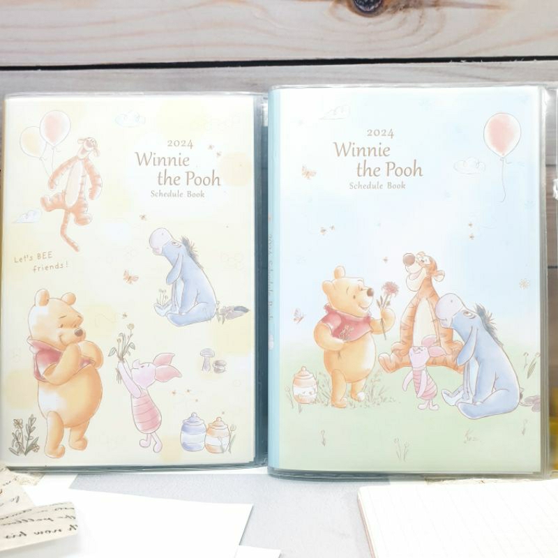 2024 Pooh New Year's Eve Diary Double Clip Chain Disney Handbook Weekly