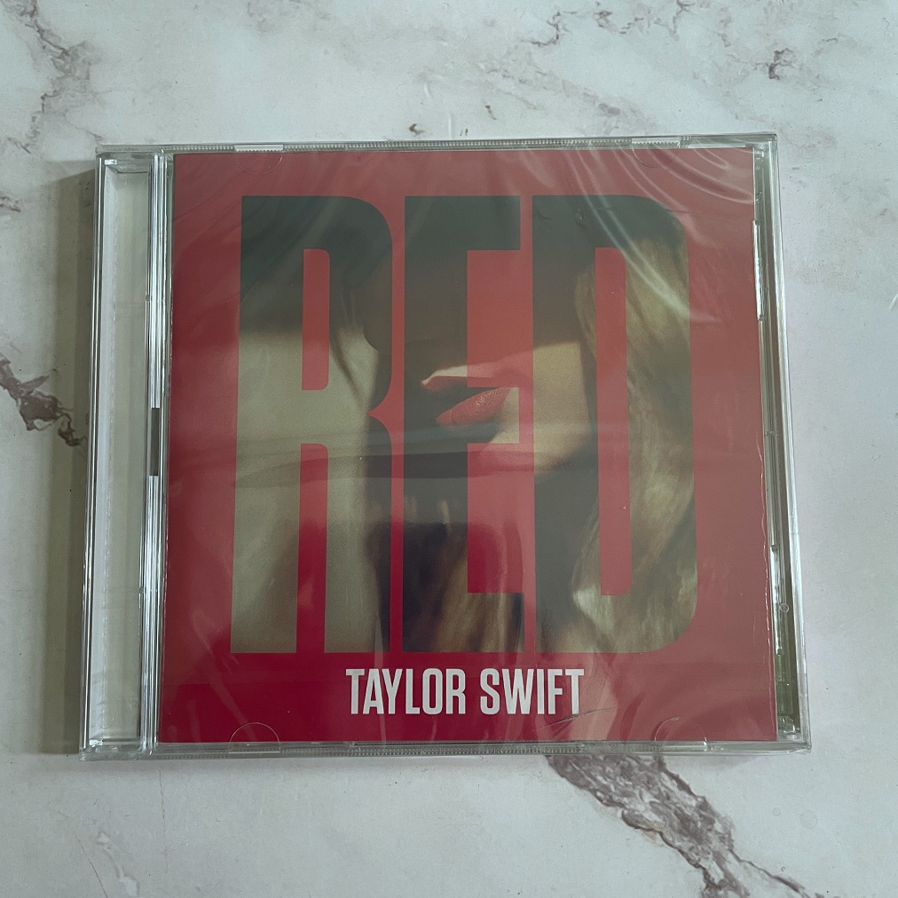 RED PHOTO COLLECTION (DELUXE) - TAYLOR SWIFT | Shopee Malaysia