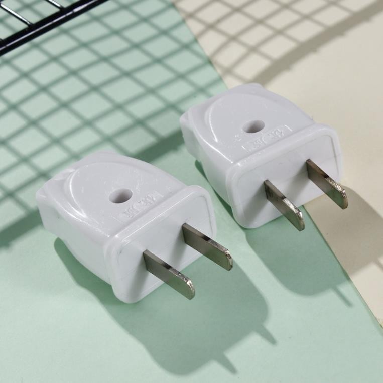 2-pin power plug, uses 250V power to withstand 10A current, size ...