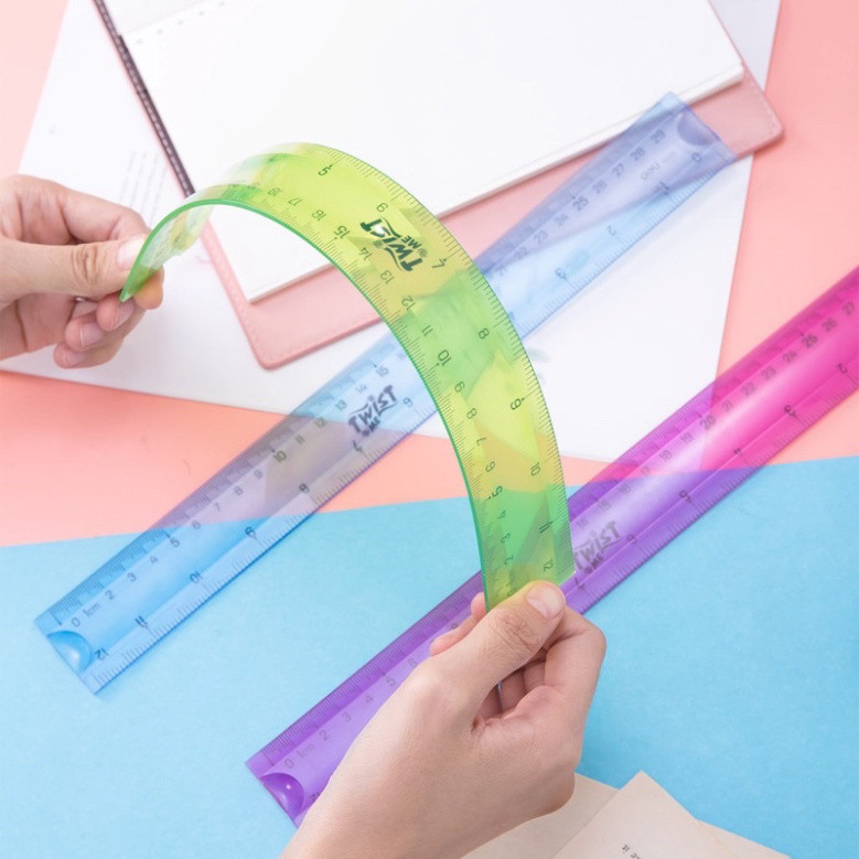 (HOT) 20cm FLEXIBLE RULER. CURVED SHAPE, NO FEAR OF GOOD KIND | Shopee ...