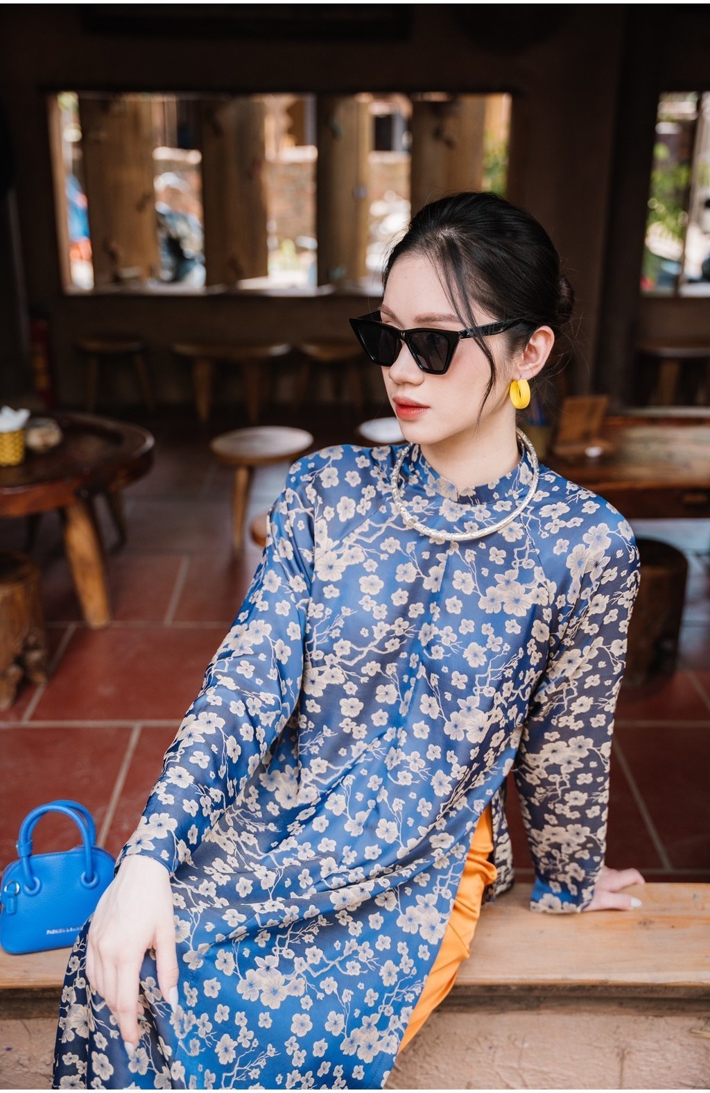 Leegi Design Min685 long-sleeved silk damask Truc Linh ao dai (with ...