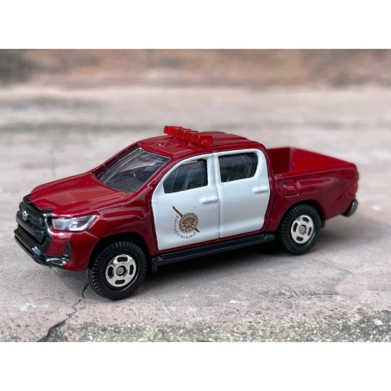 Car Model TOMICA Hilux Thai Police | Shopee Malaysia