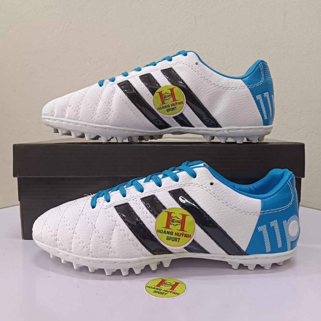 Toni Kroos 3 Stripe Soccer Shoes | Shopee Malaysia