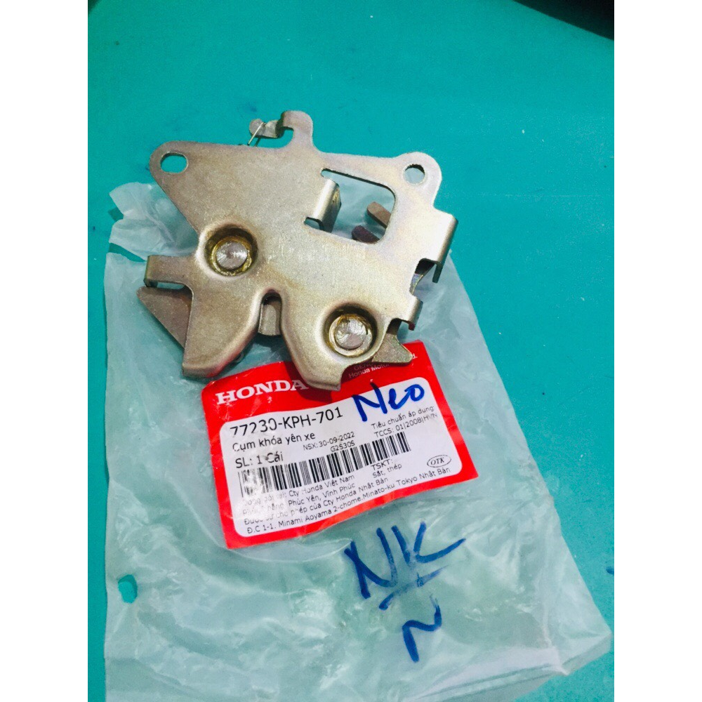 Genuine Fu Neo Fu X Rear Saddle Lock Assembly 77230kph701 Saddle