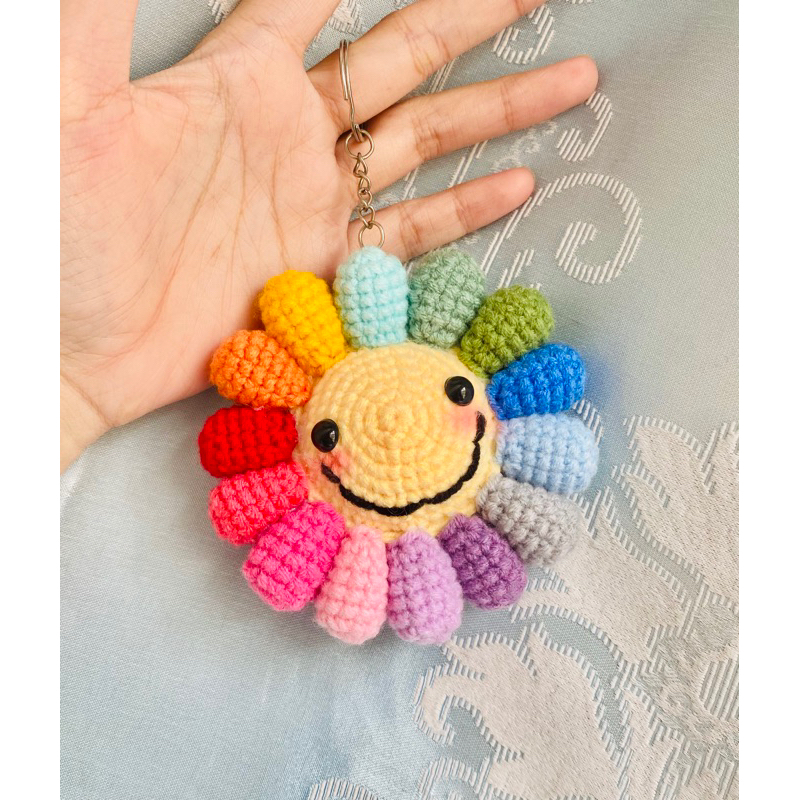 Colorful flower keychain made of wool (real picture) | Shopee Malaysia