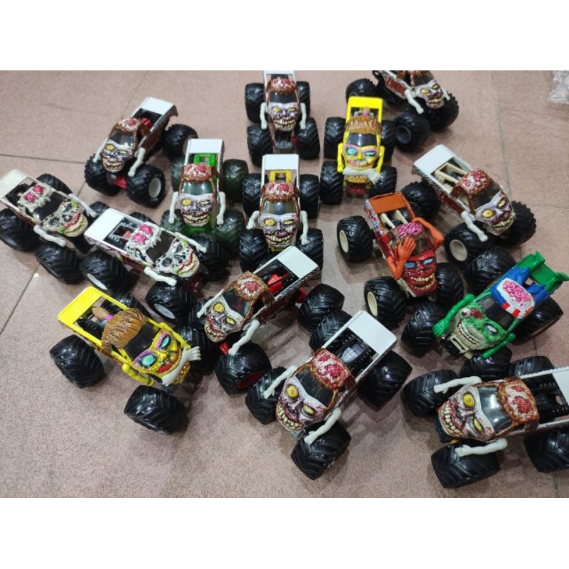 Monster Jam Zombie model 164 scale Shopee Malaysia