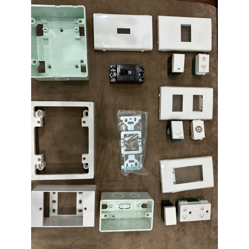 Socket - Switch - PANASONIC - WIDE Series white | Shopee Malaysia