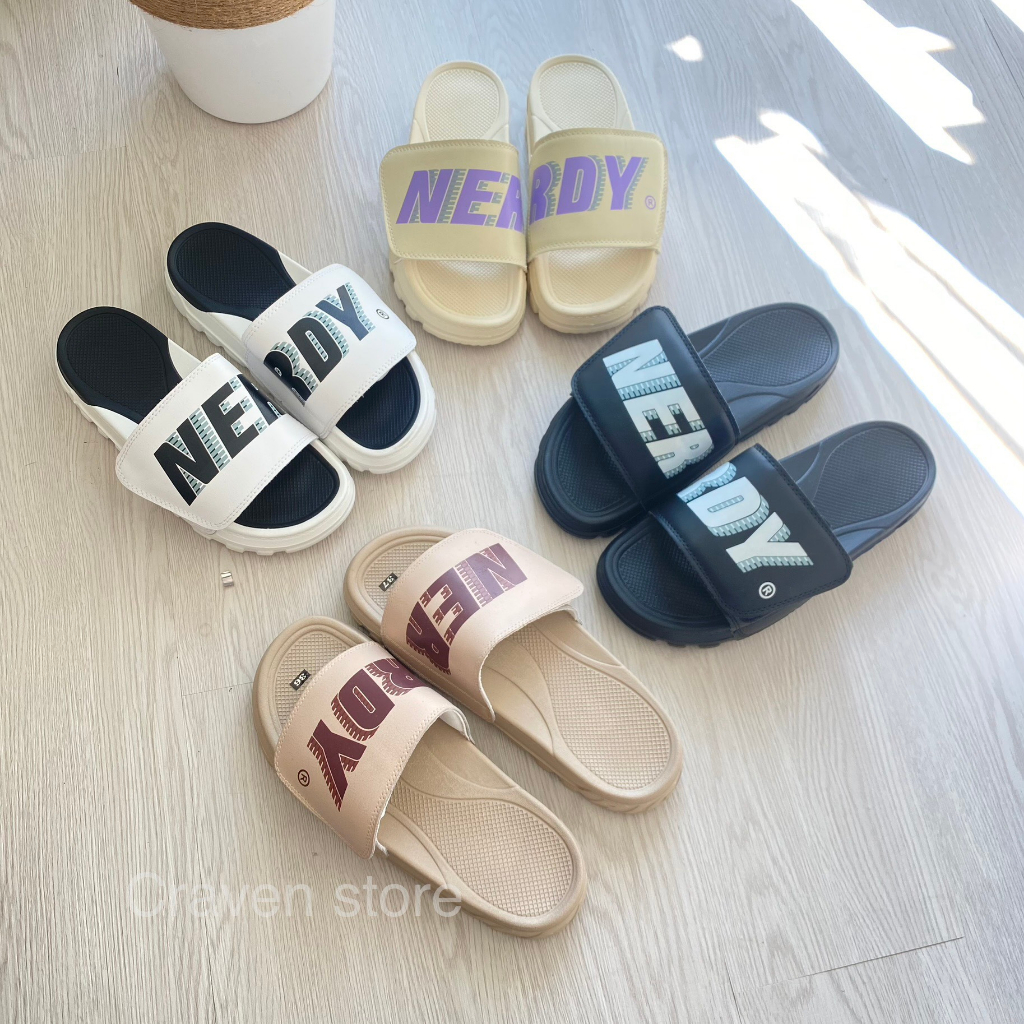 Nerdy Slippers With Horizontal Straps And Left Right Sole 4cm High 