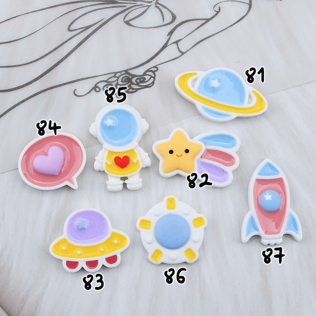 Sticker / jibbitz Charm 3D Astronaut Glossy Crocs Attached Super Cute ...