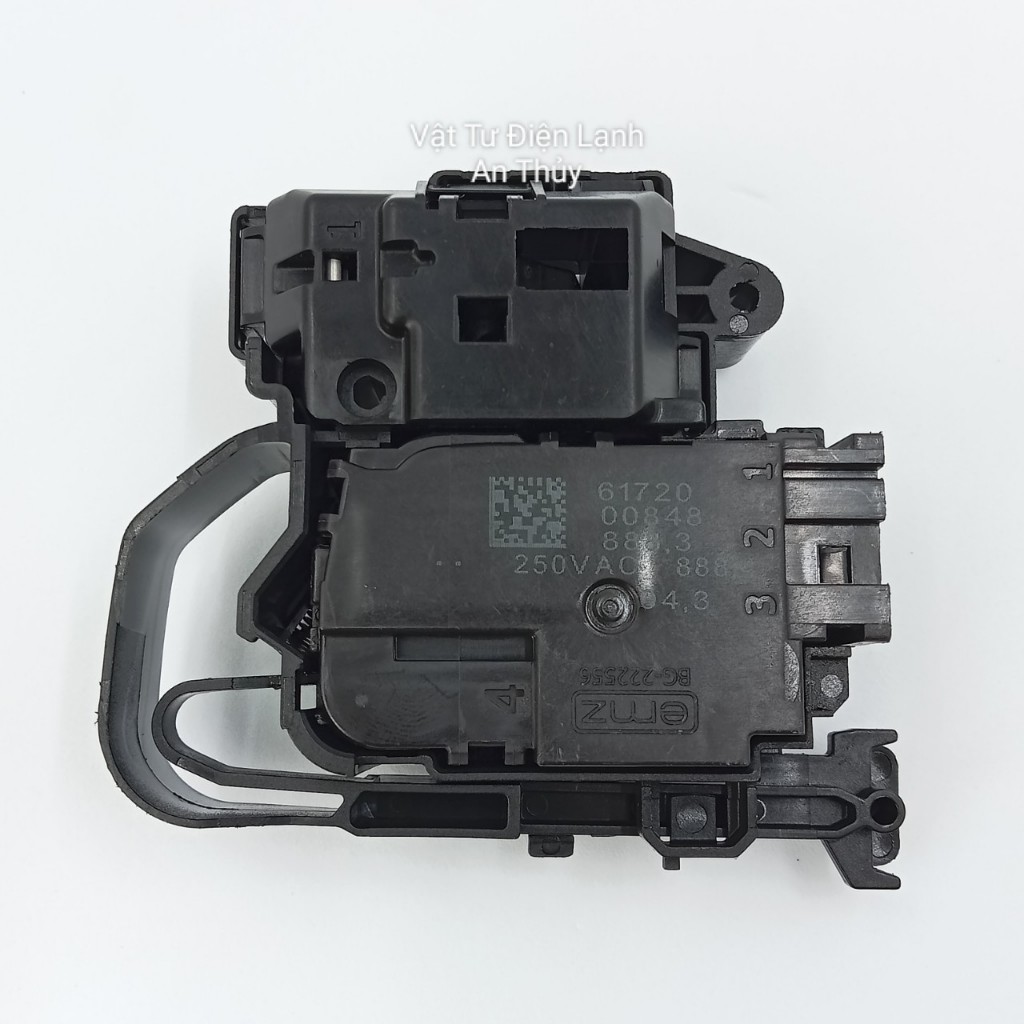 New Black SAMSUNG Washing Machine Door Lock Switch Screw Type EG 380869