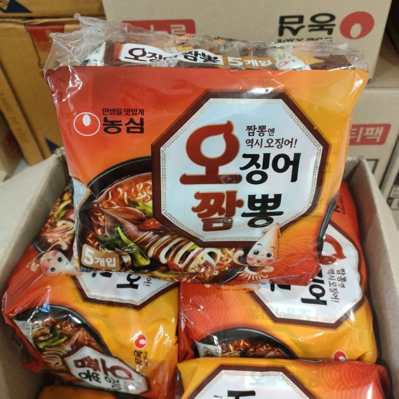 Nongshim Squid Flavored Champong Spicy Noodles 124g Quat 124g