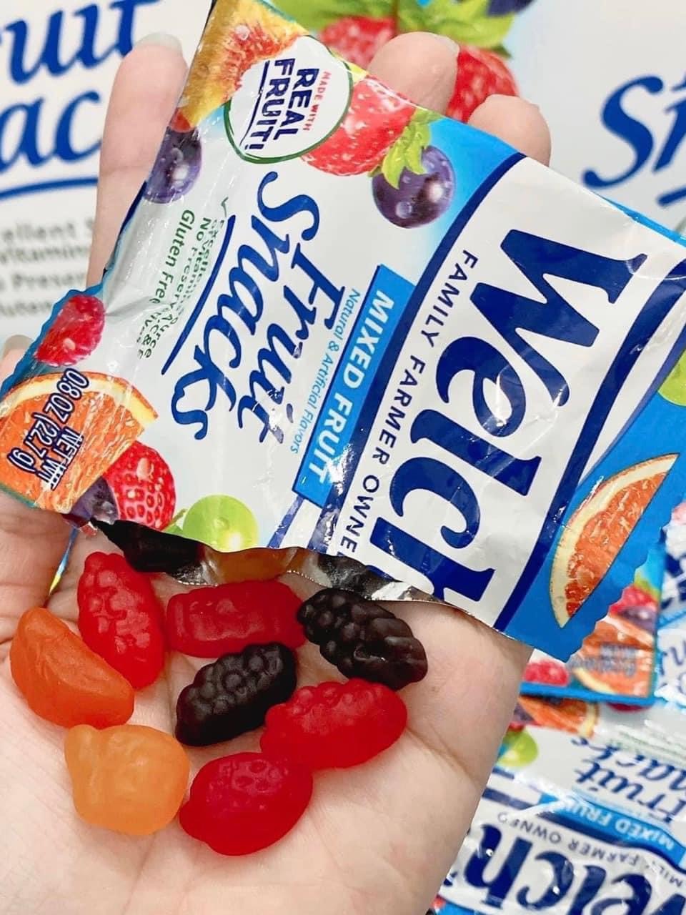 5 Packs Of Welch's Fruit Snacks Natural Fresh Fruit Gummies Imported In