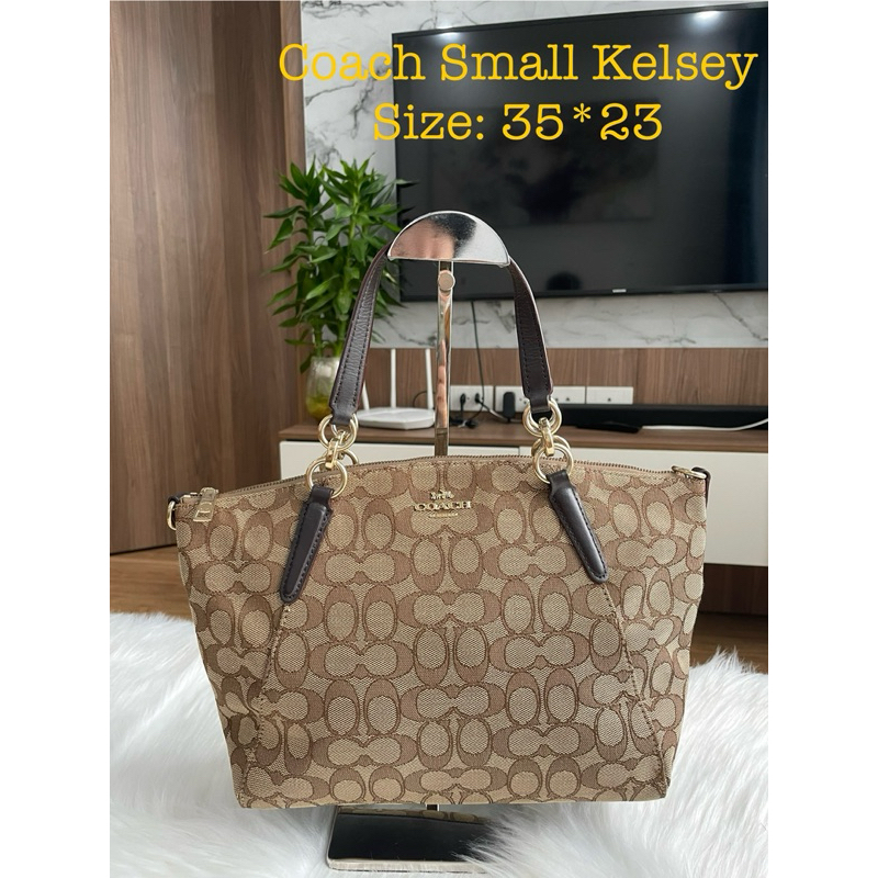 Small kelsey coach on sale size