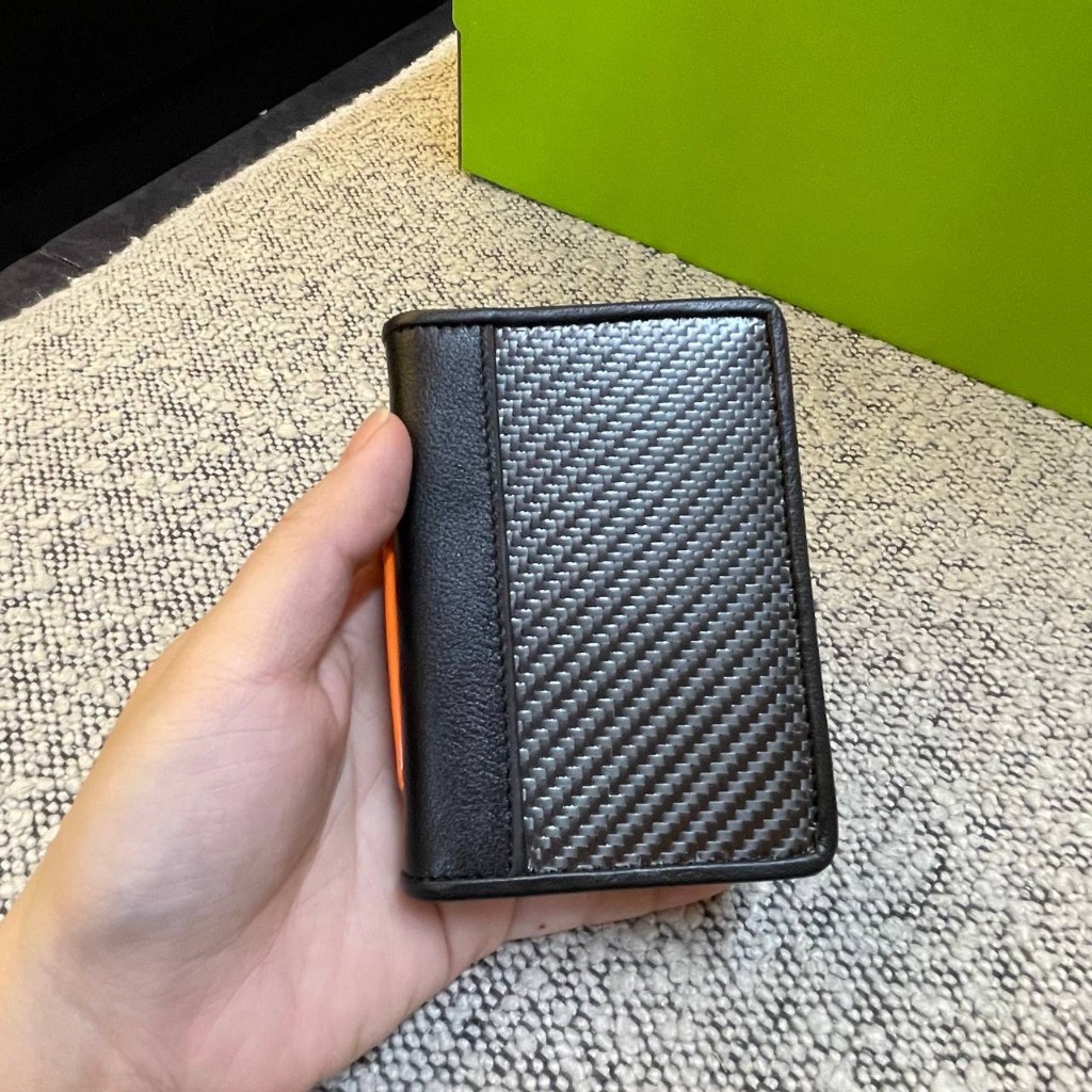 Tumi carbon 2024 fiber wallet