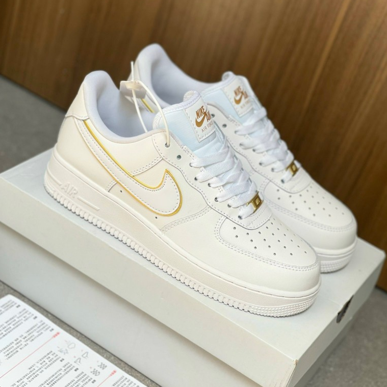 Af1 Sneakers In full White With Yellow Border Yellow Border Yellow Edge ...