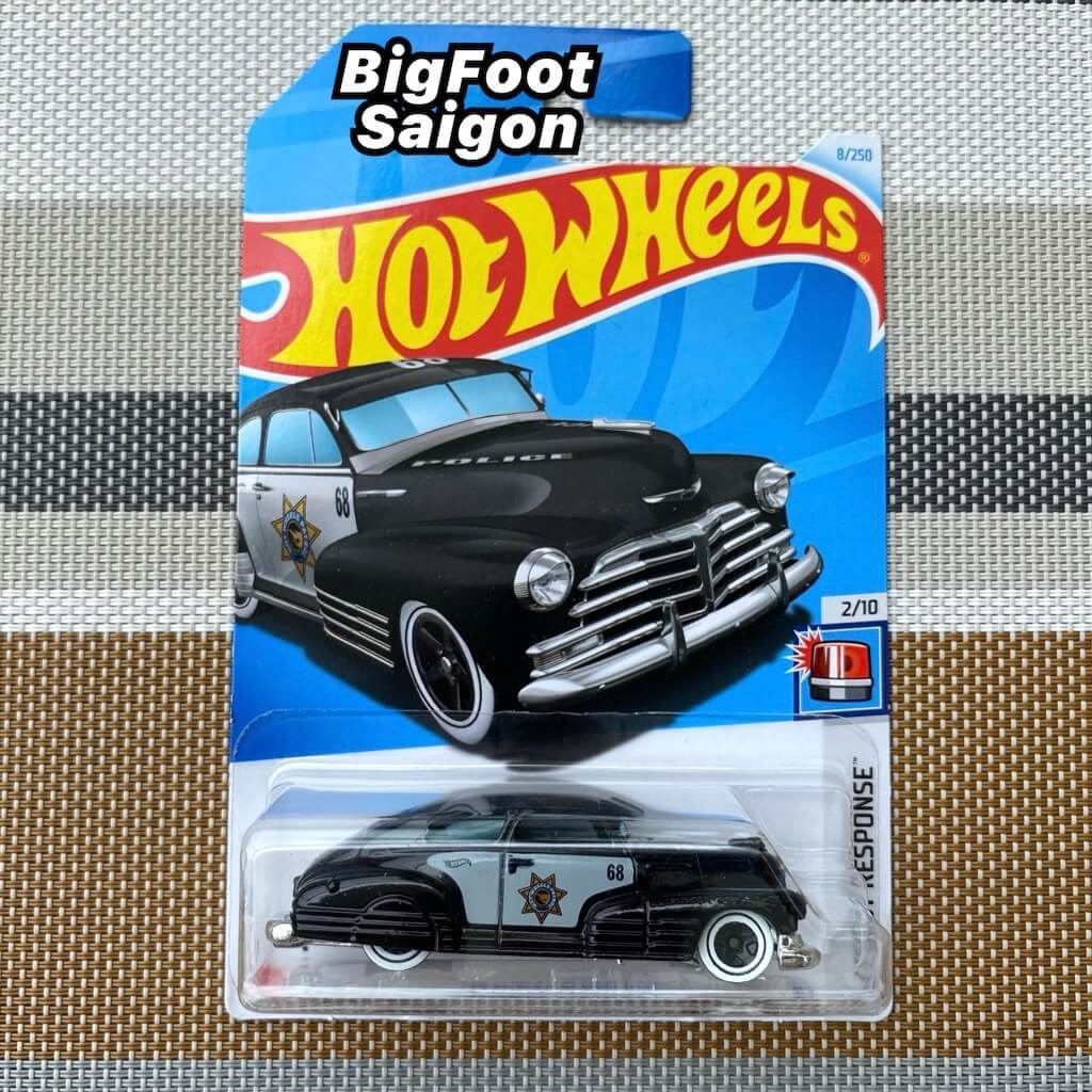 Hot Wheels Treasure Hunt '47 Chevy Fleetline (HTF15, HW First Response ...